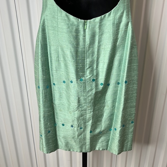 Laundry by Shelli Segal Vintage Silk & Sequins Sheath Silhouette. Preowned - Picture 5 of 9